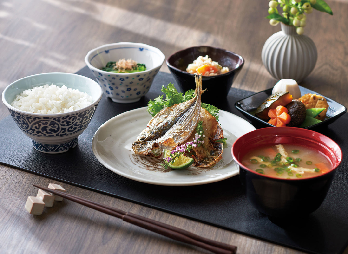 3301-0004 メラミン食器 高台多用碗・小 たこ唐草 内空色 目安:白飯100g (身 ∅11×6.3H・260ml 蓋 ∅11×2.5H)