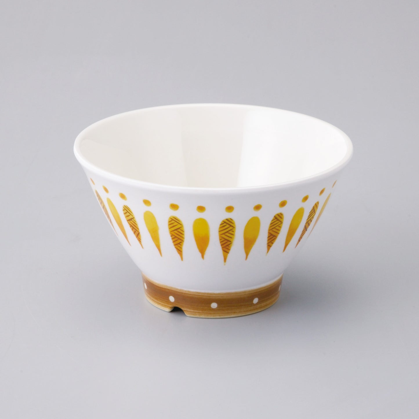 3301-0045 メラミン食器 高台多用碗・中 山吹十草内ペールイエロー 目安:白飯180g (身 ∅13.1×7.5H・450ml 蓋 ∅13.4×2.7H)