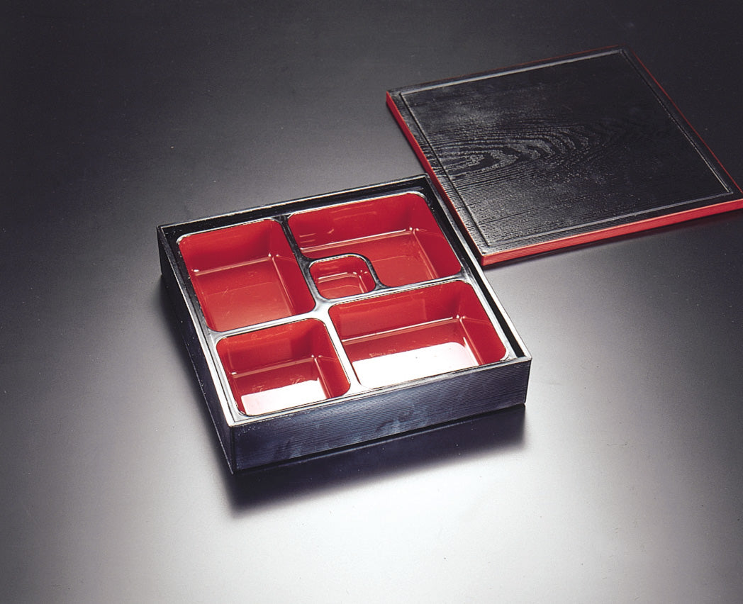 3201-0002 自社製越前漆器 食洗器OK
耐熱8.5寸松華堂
(本体26×26×H6 内塗なし)