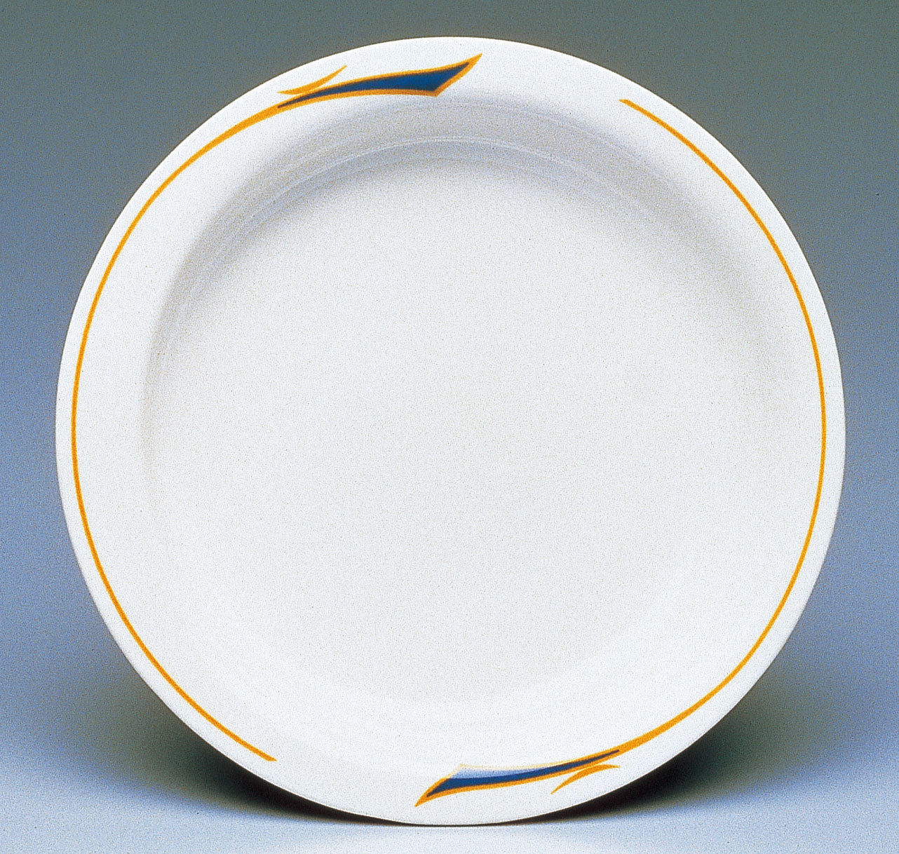 3302-0043 メラミン食器 主菜皿・小 メヌエット ∅18.7×2.7H・355ml